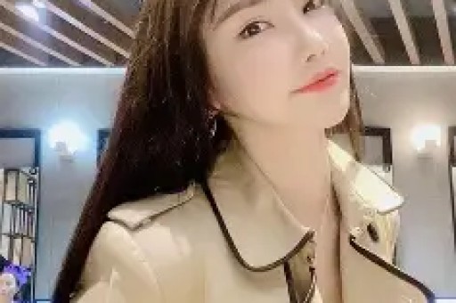 炸裂！司晓迪凌晨甩黑色吊带美照评论区从吃瓜到吐槽吵翻了天